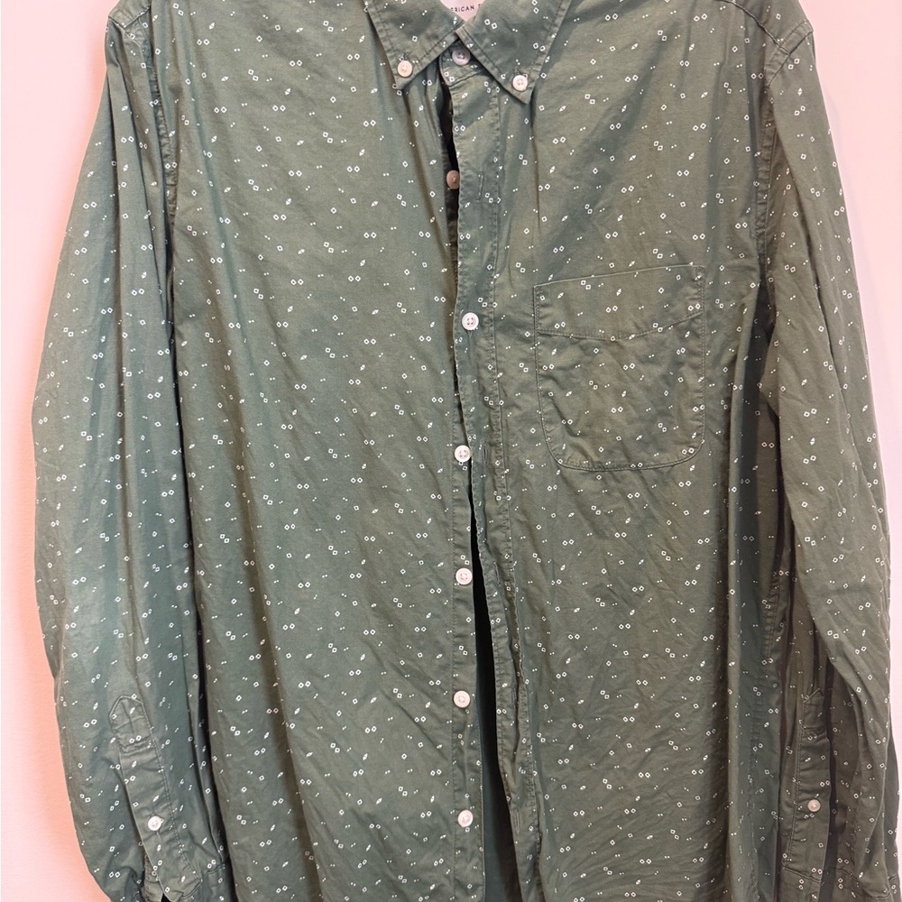 American Eagle Outfitters Olive Button Down Shirt